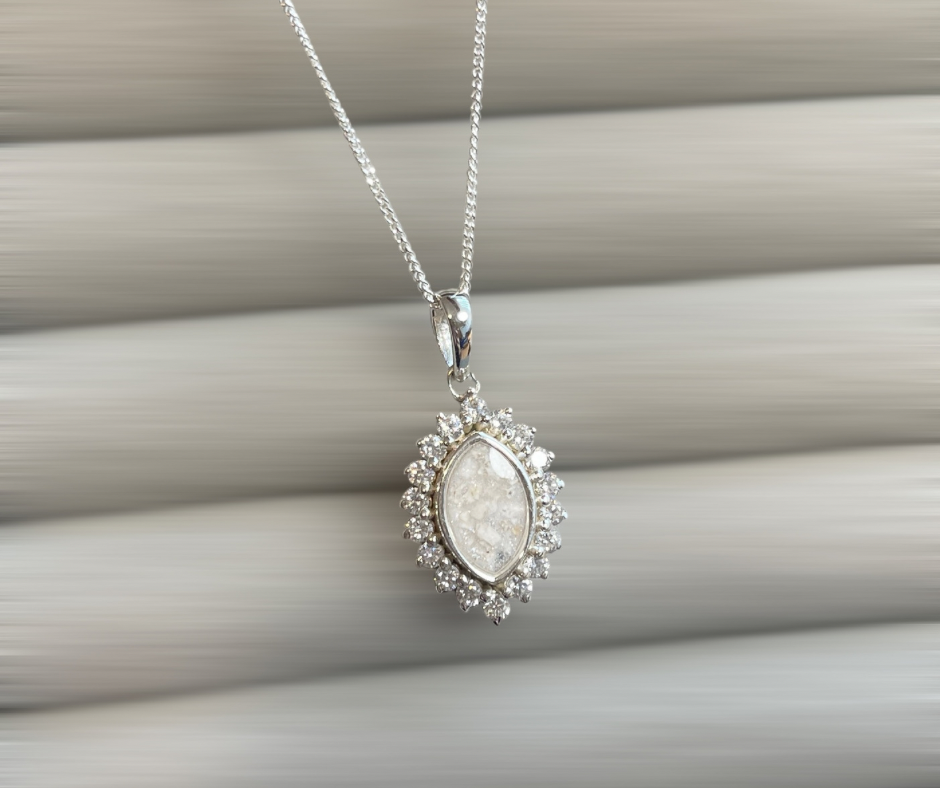 The Princess necklace