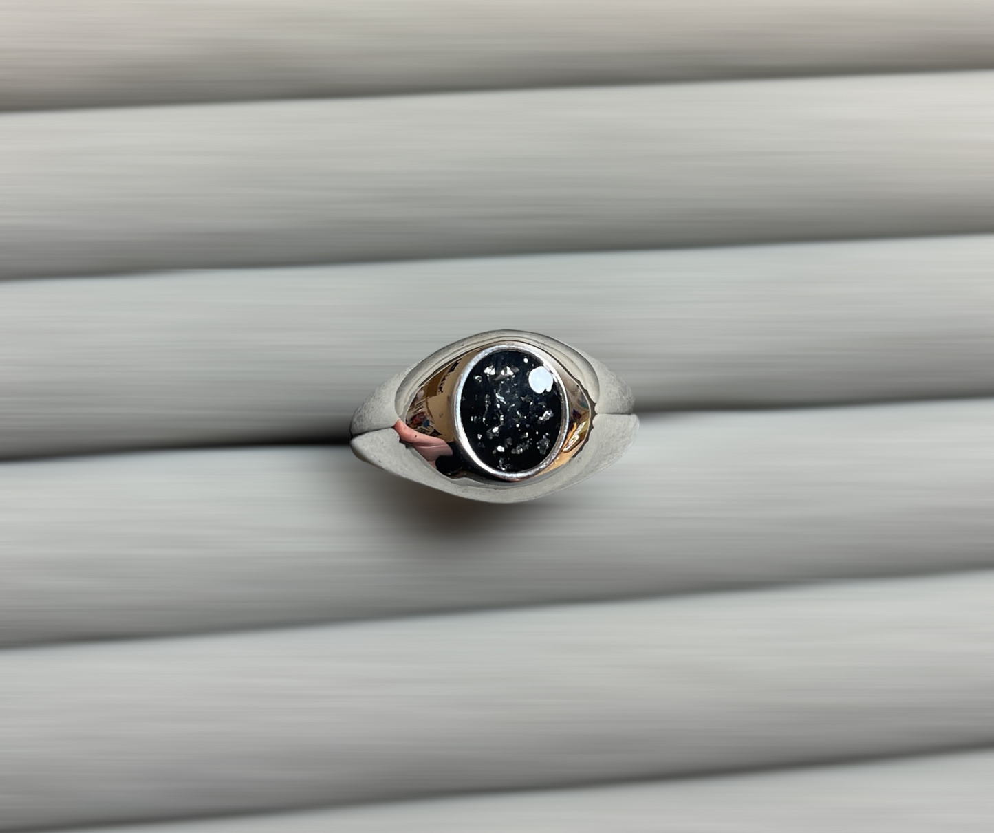 Men's Oval Signet Ring