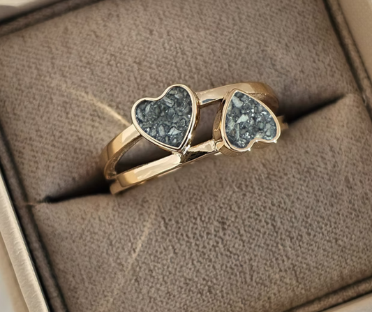 The Double Hearty Ring Solid Gold