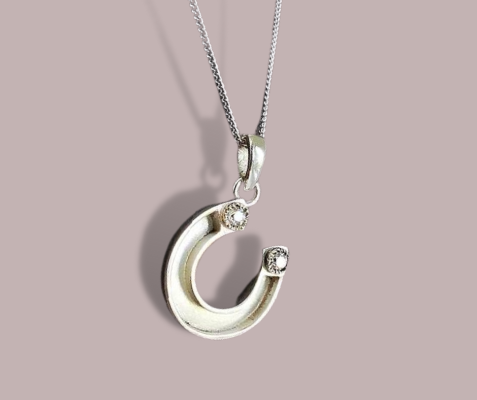 Horse Shoe Necklace