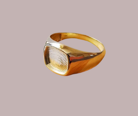 unisex square signet ring solid gold